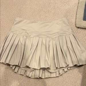 Women's Cream Pleated Mini Skirt